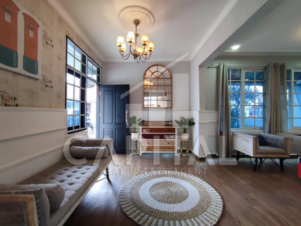 Jual rumah usaha di sayap Pasteur Bandung | iklanova.com