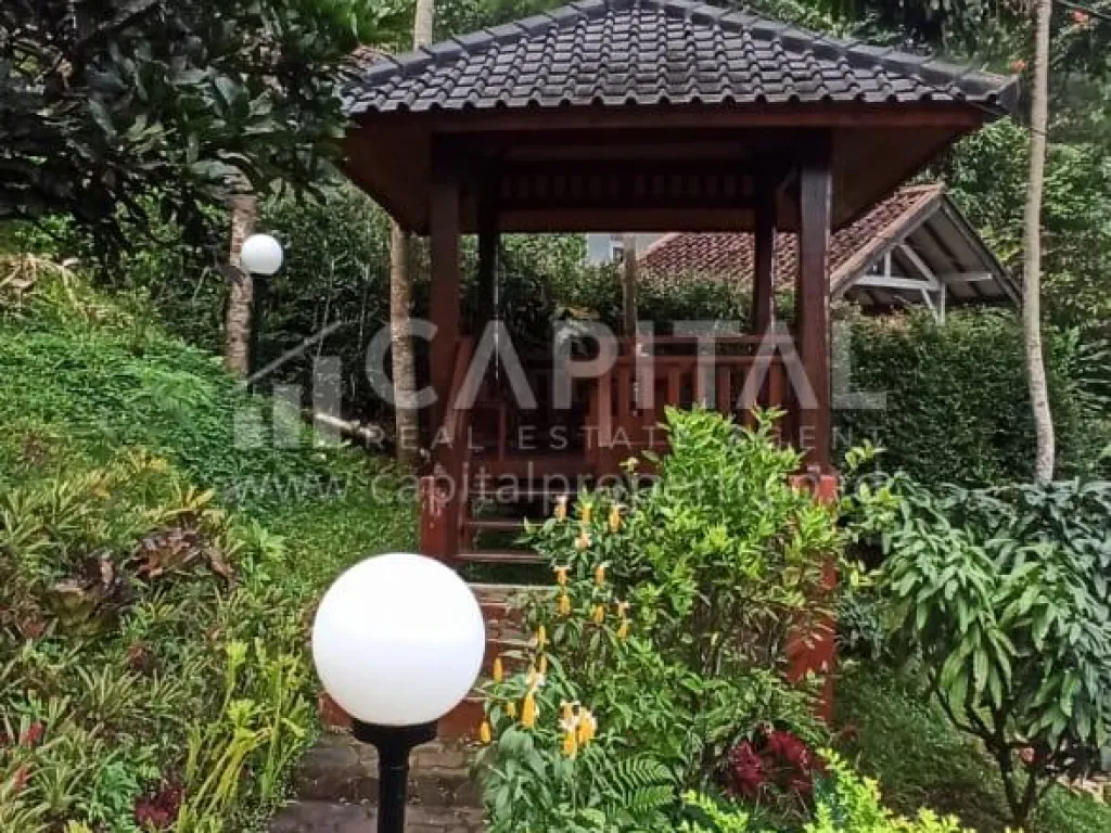 Jual rumah villa kayu Pramestha di Lembang Bandung | iklanova.com