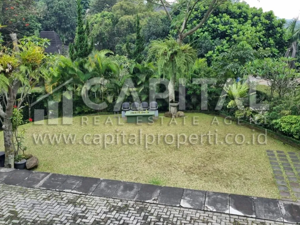 Jual tanah sangat strategis di mainroad Resort Dago Pakar Bandung Kota | iklanova.com