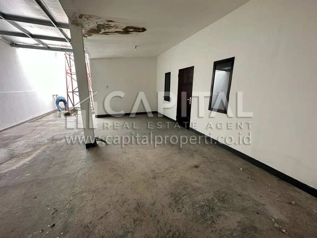 Jual/Sewa ruko strategis 2 lantai di area ramai Terusan Cibaduyut Bandung | iklanova.com