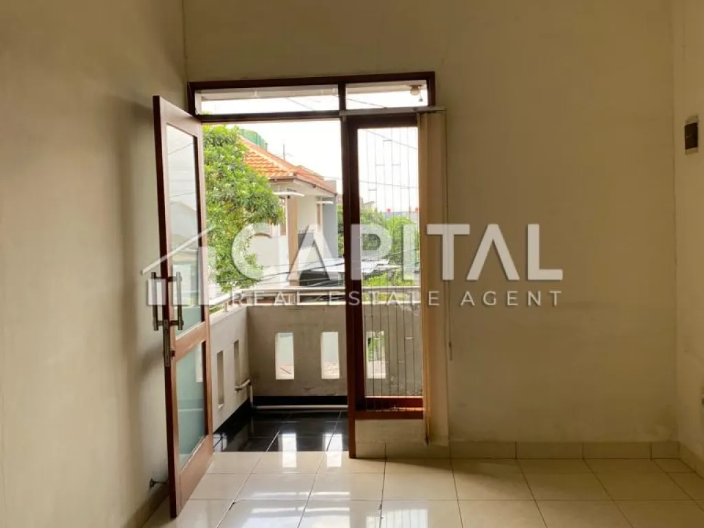 Jual/sewa rumah 1.5 lantai di Mekarwangi | iklanova.com