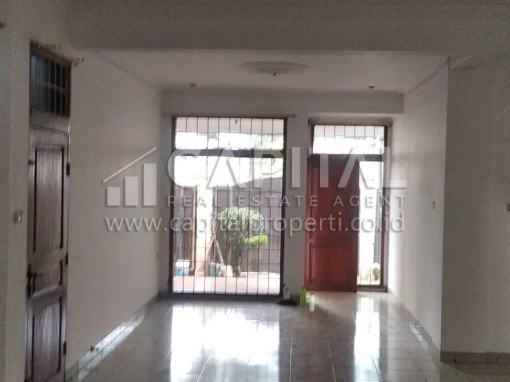 Jual/Sewa rumah 2 lantai siap huni di Terusan Sutami Bandung | iklanova.com