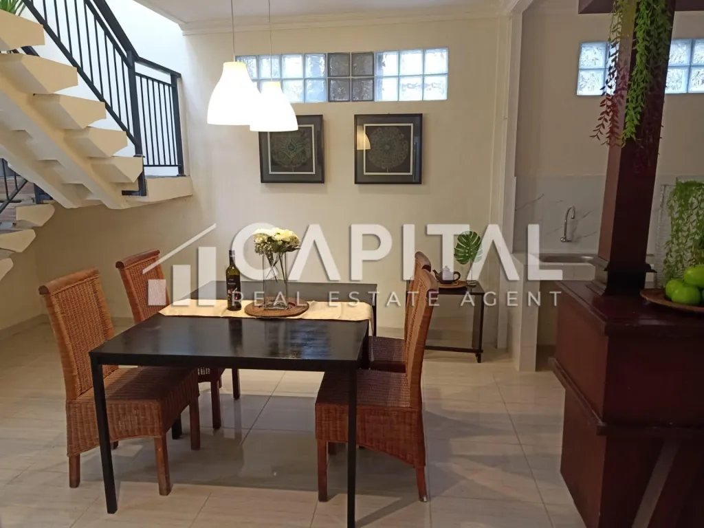 Jual/Sewa rumah di pusat Kota Bandung sayap Burangrang | iklanova.com