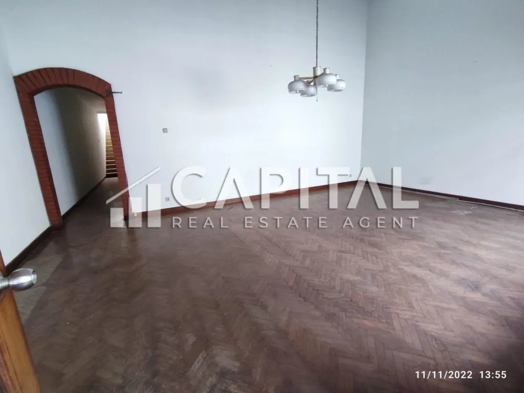 Jual/Sewa rumah terawat di area Jalan Sunda Bandung | iklanova.com