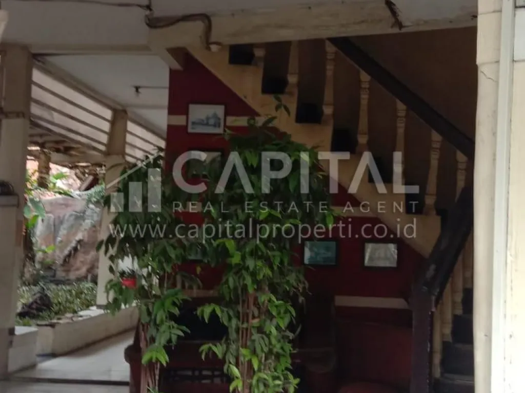 Murah, harga BU! Jual bangunan 2 lantai eks hotel di sayap Asia Afrika Bandung Kota | iklanova.com