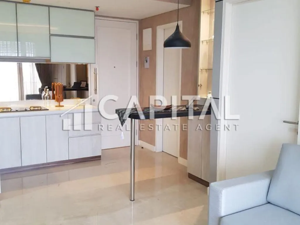 Sewa apartemen 3BR Landmark Residence Bandung | iklanova.com