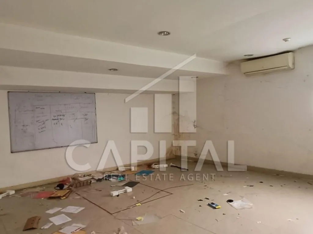 Sewa gudang 2 lantai di mainroad Soekarno Hatta Bandung | iklanova.com