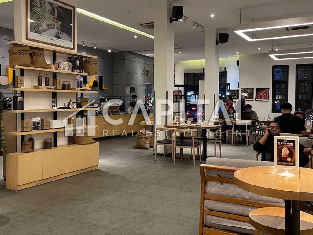 Sewa ruang usaha 2 lantai strategis di sayap Jalan Riau Bandung | iklanova.com