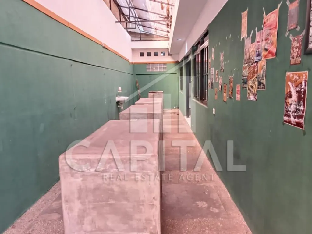 Sewa ruang usaha di mainroad Pelajar Pejuang Bandung | iklanova.com