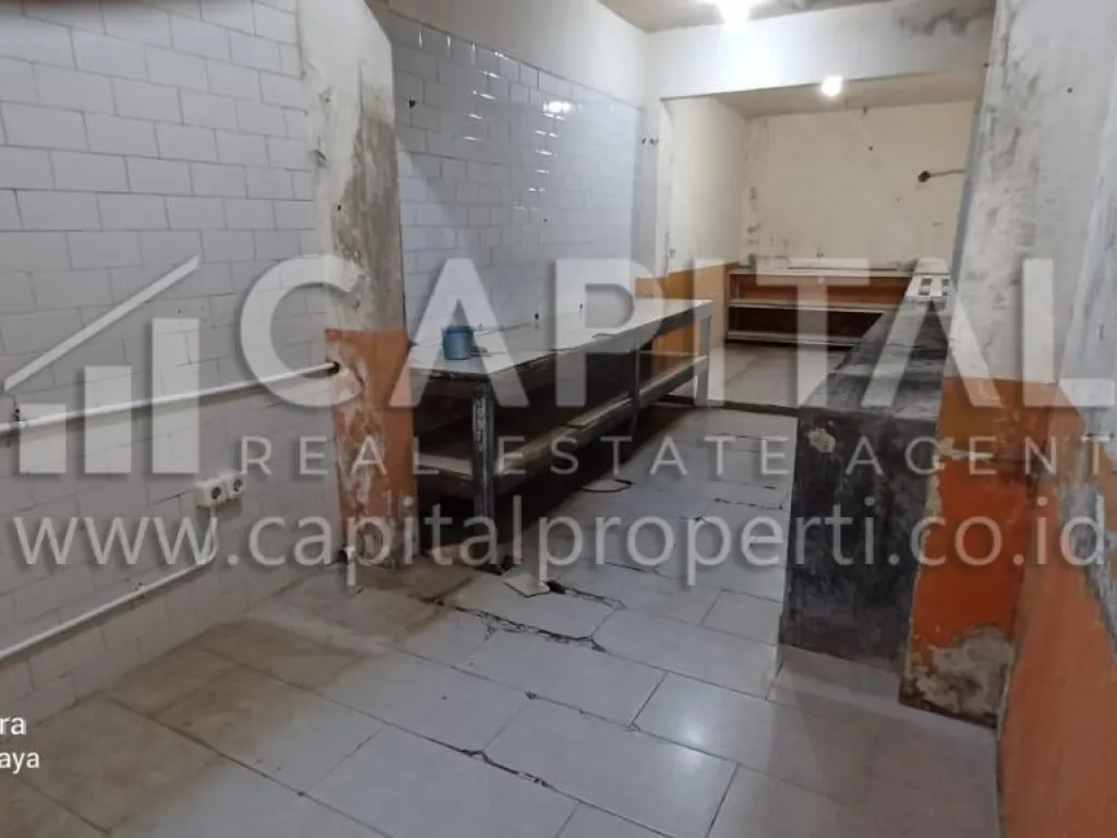 Sewa ruang usaha eks resto di lokasi strategis tengah Kota Bandung | iklanova.com