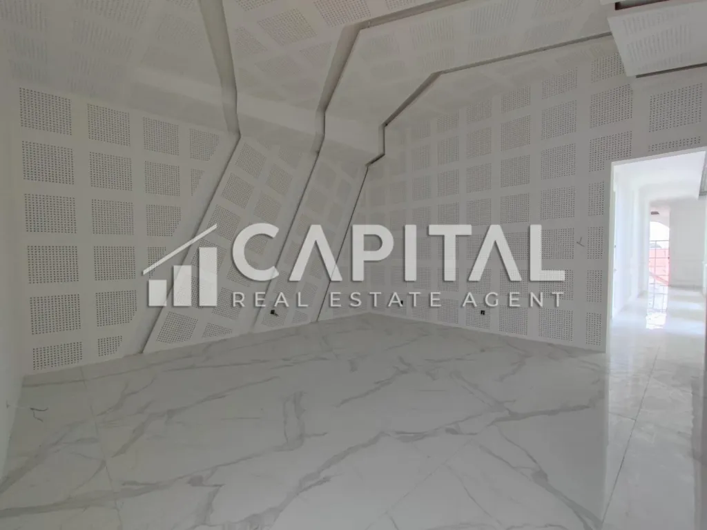 Sewa ruang usaha lux di Pasirkaliki Bandung | iklanova.com