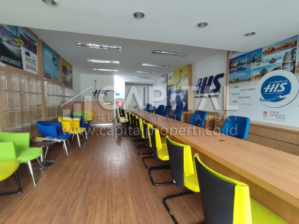 Sewa ruang usaha sangat strategis di Dago Bandung | iklanova.com