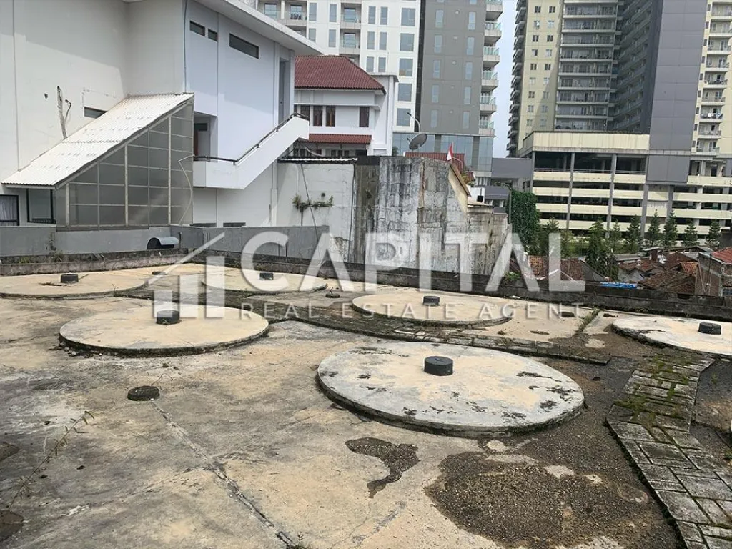 Sewa ruang usaha strategis di Setiabudi Bandung | iklanova.com