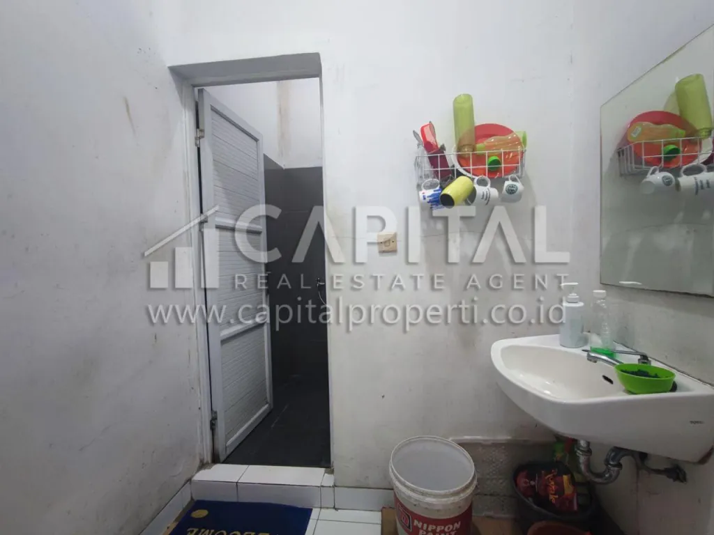 Sewa ruko 2 lantai strategis di Mainroad Setiabudi Bandung | iklanova.com