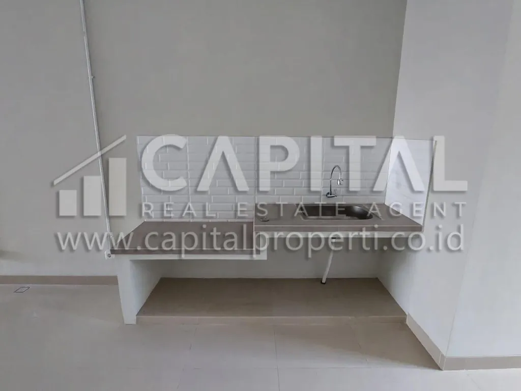 Sewa ruko strategis 2.5 lantai di Cibadak Bandung Kota | iklanova.com