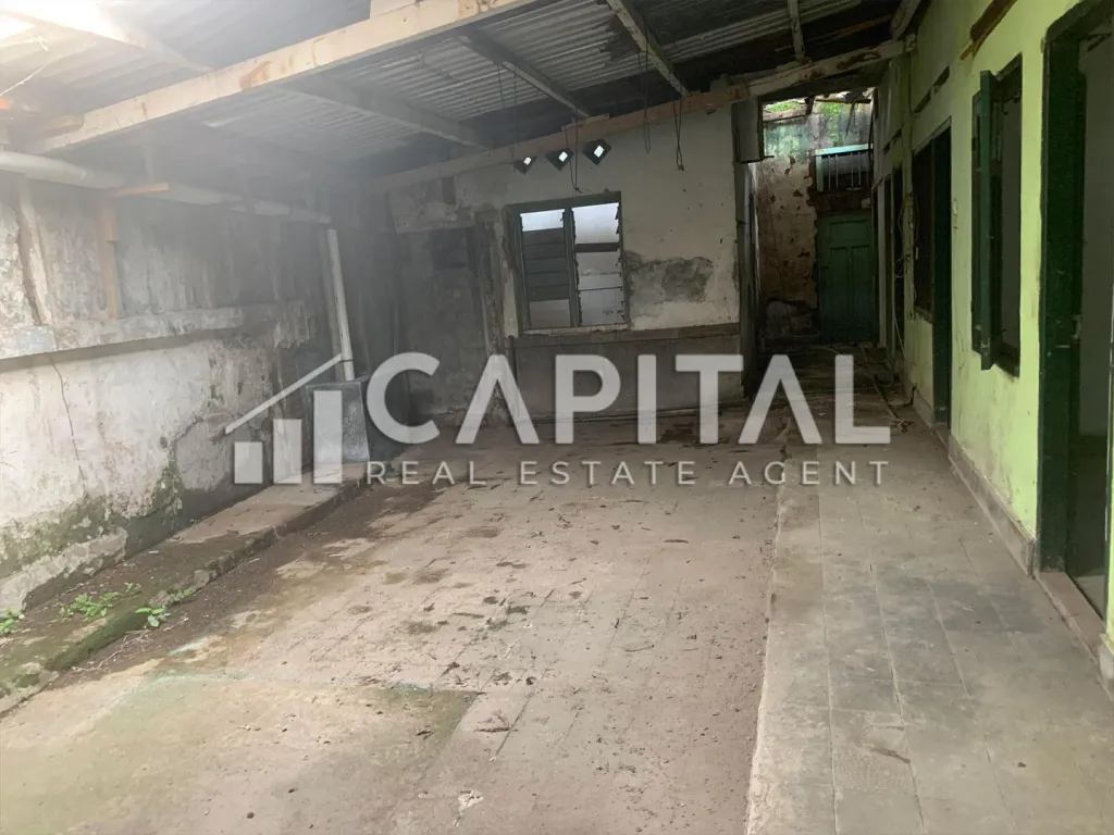 Sewa ruko strategis di Jalan Sudirman | iklanova.com