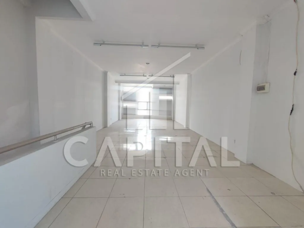 Sewa ruko strategis di Mainroad Jl. Laswi -Sayap Gatsu Bandung | iklanova.com