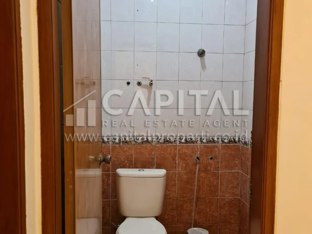 Sewa rumah 2 lantai di TKI 3 Bandung | iklanova.com