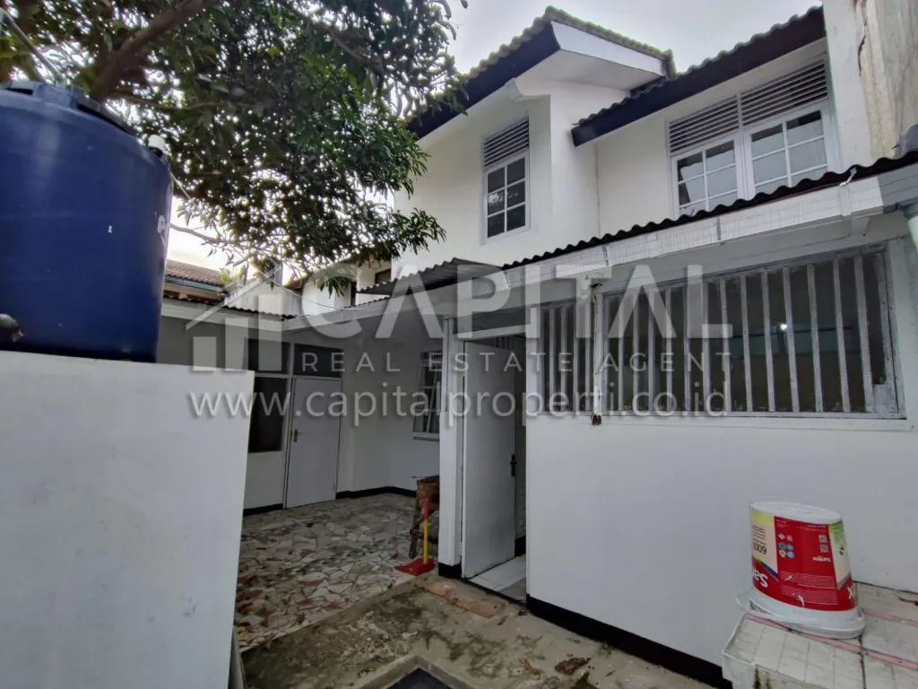 Sewa rumah asri dan terawat di Sarijadi Bandung Kota | iklanova.com