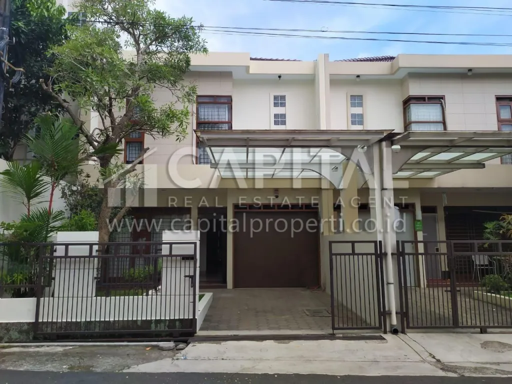 Sewa rumah cantik strategis di sayap Pasteur Bandung Kota | iklanova.com