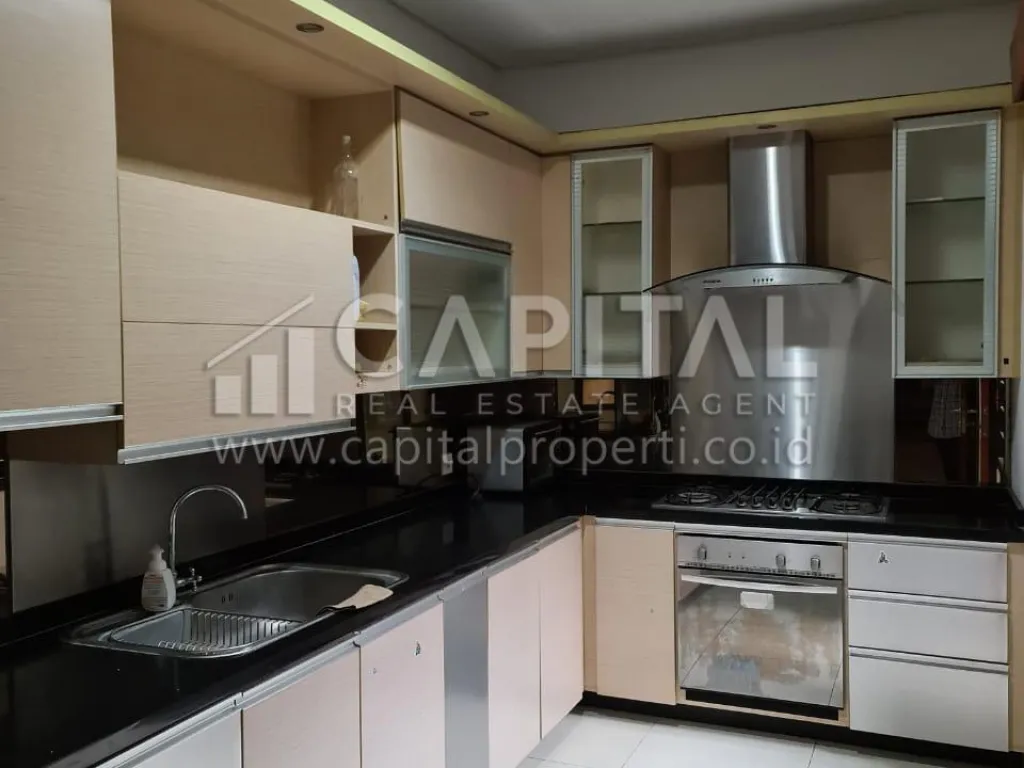 Sewa rumah cantik strategis di sayap Pasteur Bandung Kota | iklanova.com