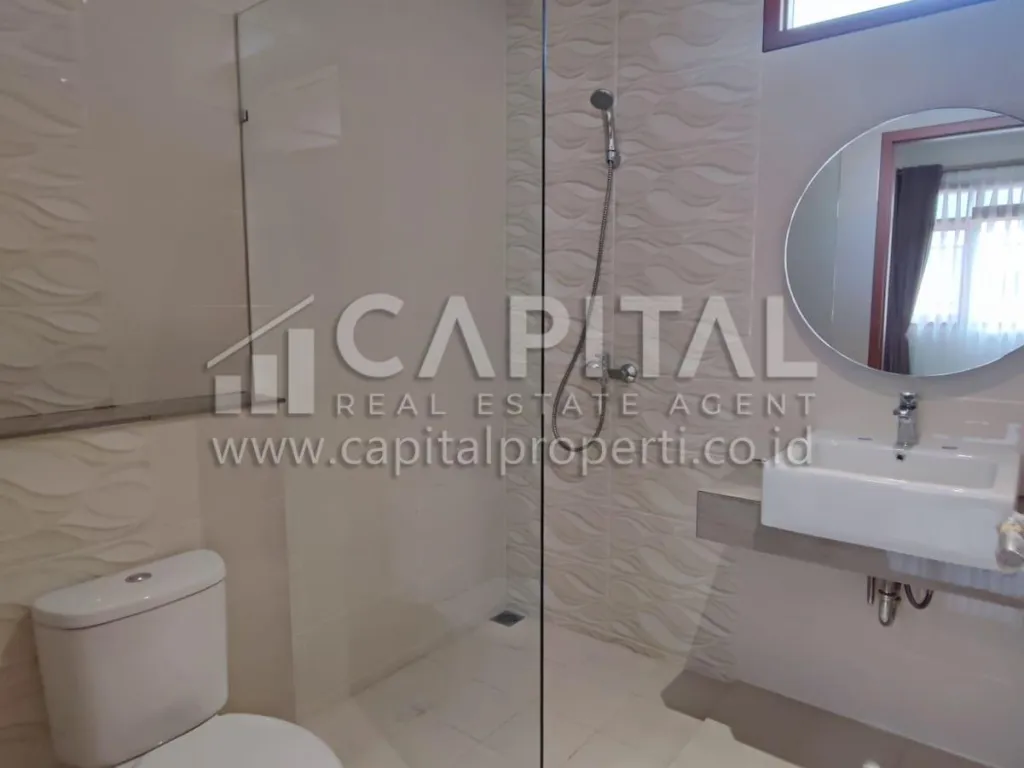 Sewa rumah di Kota Baru Parahyangan | iklanova.com