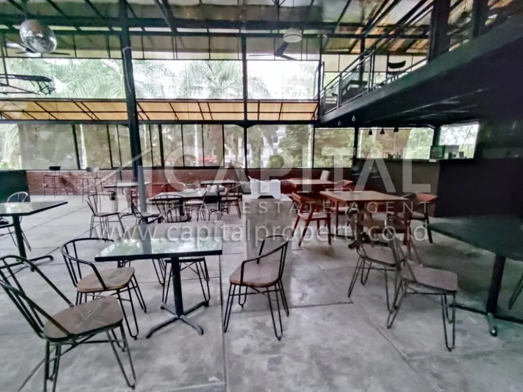 Turun harga! Jual cepat guesthouse aktif di tengah Bandung Kota | iklanova.com